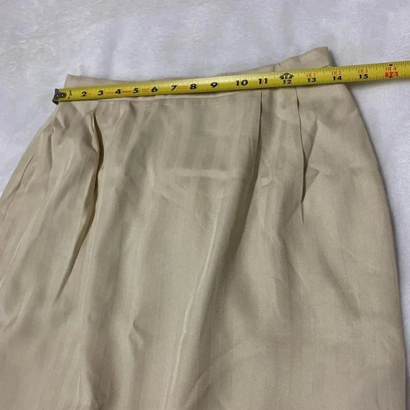 Andre Barreau Women's 2 Piece Suit Blazer Skirt Beige Work Size 10 - Picture 12 of 14